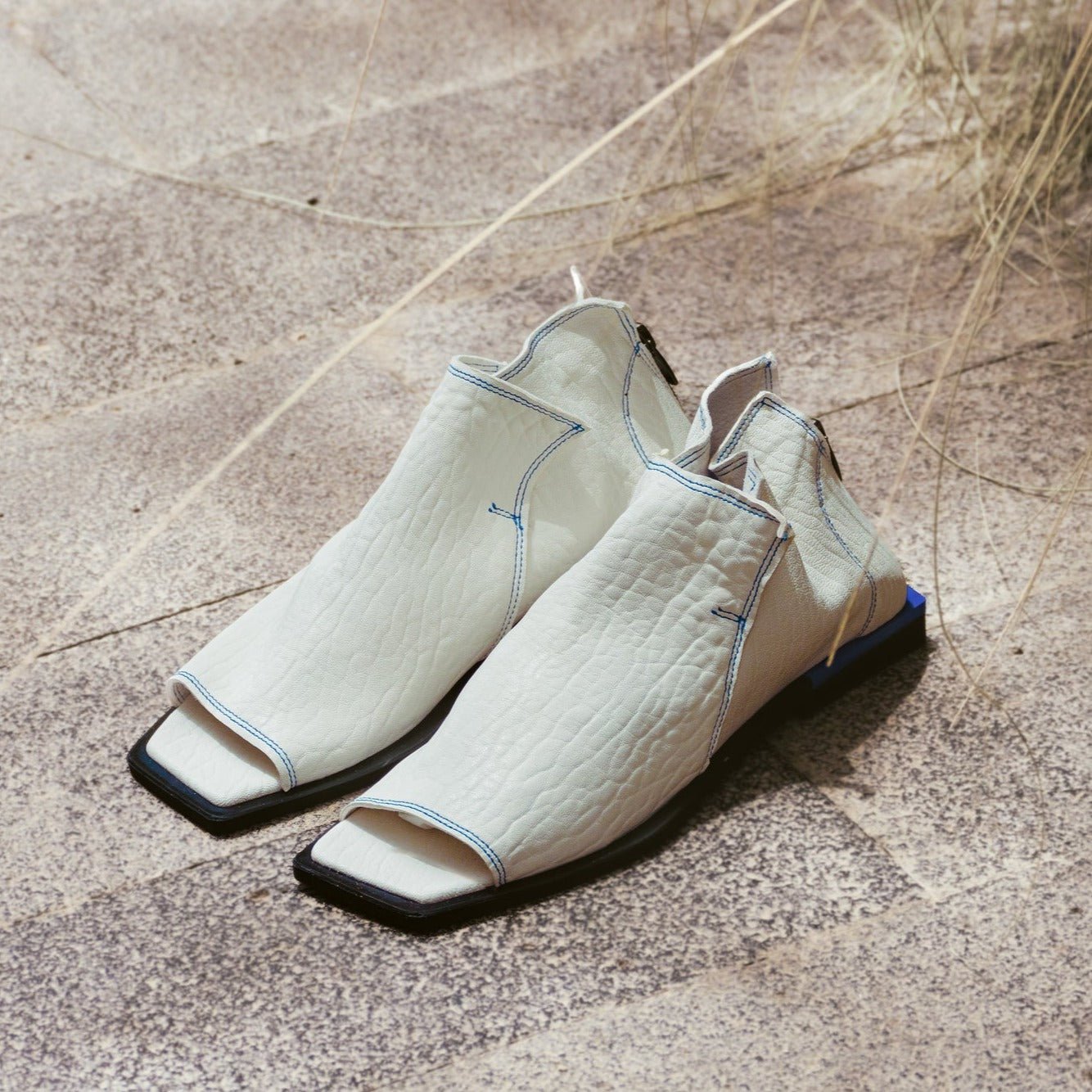 Bana white sandal