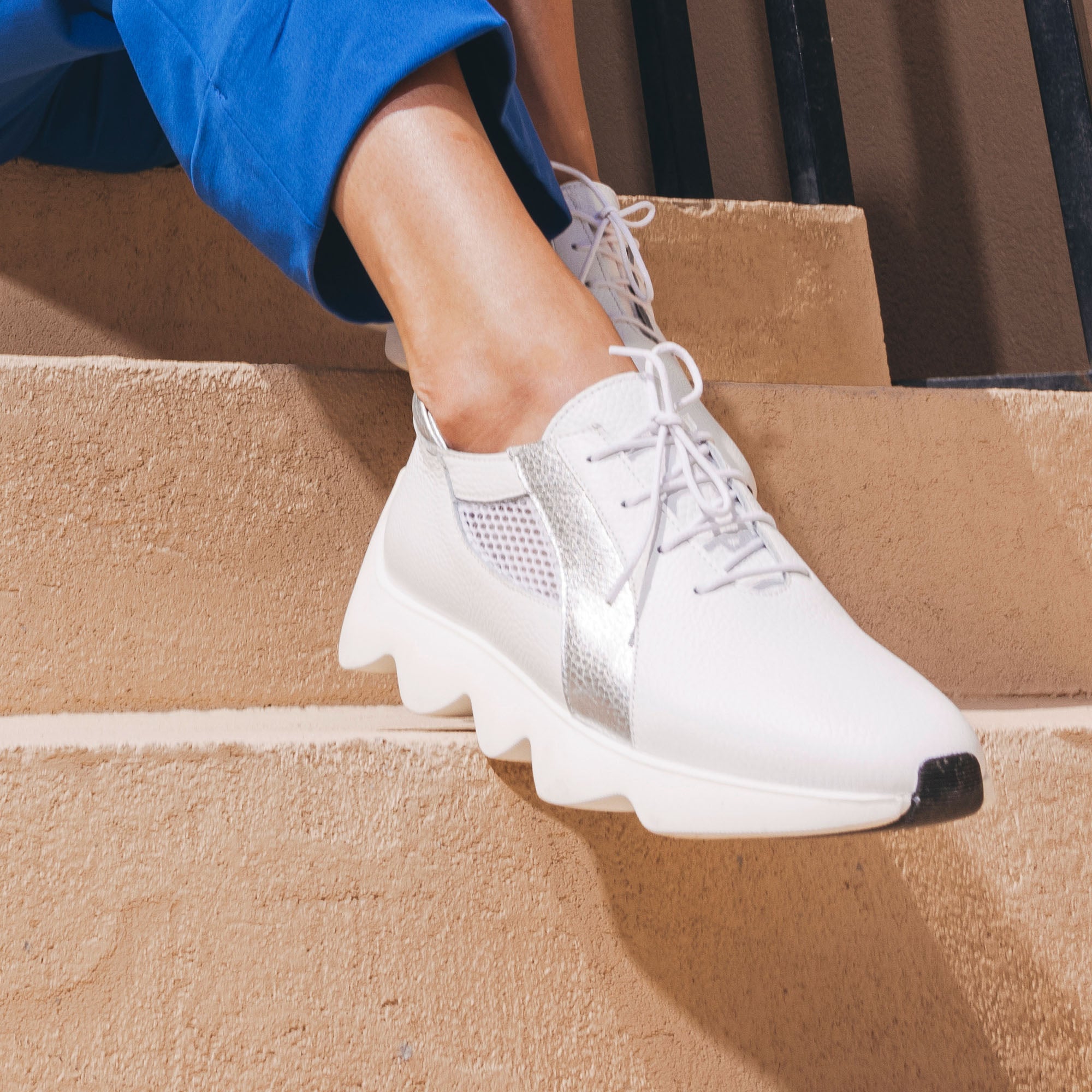 Douma white sneakers - THUNA