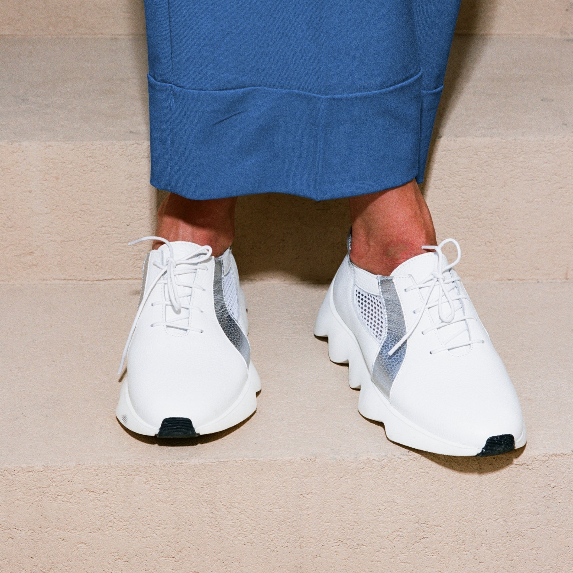 Douma white sneakers - THUNA
