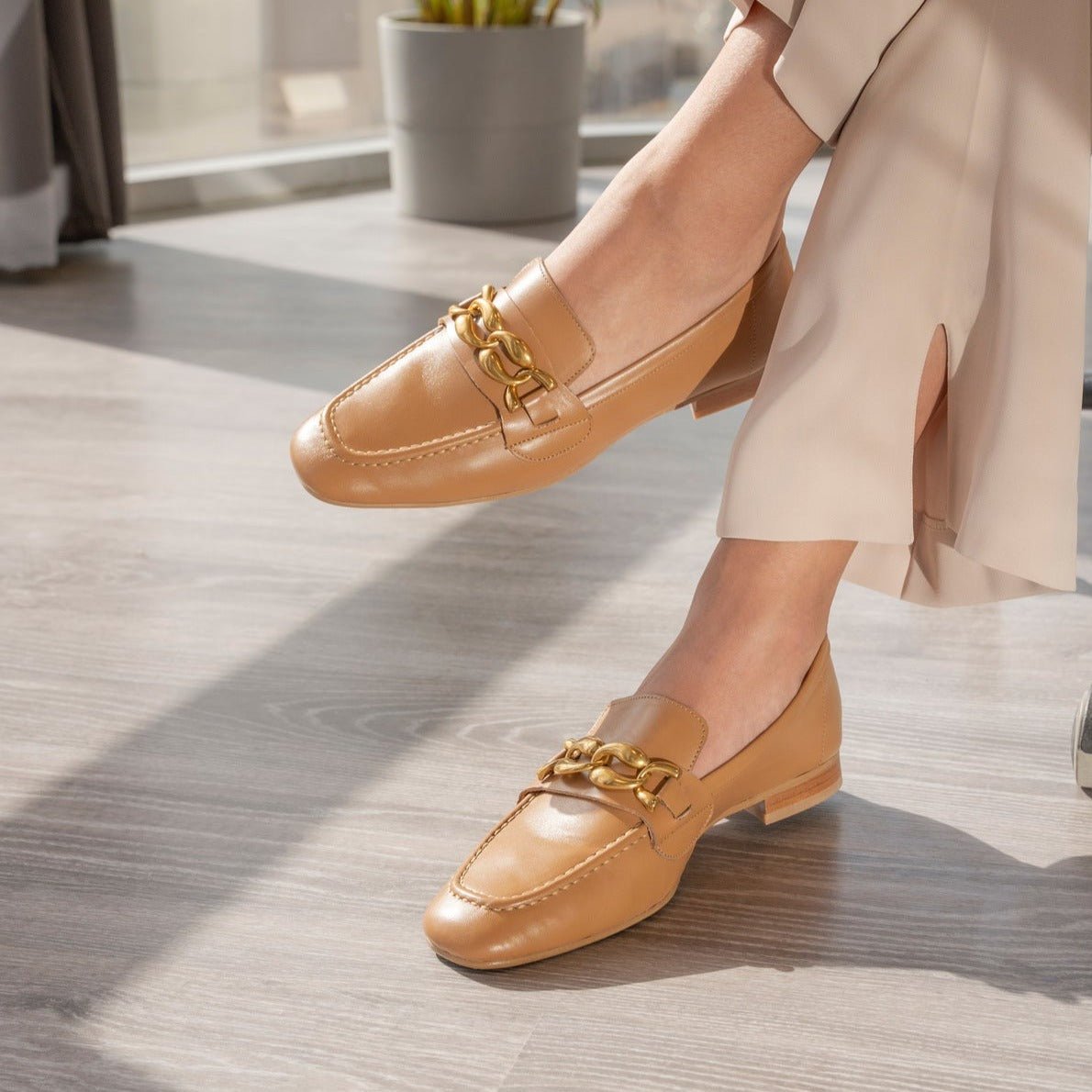 Rama brown loafer