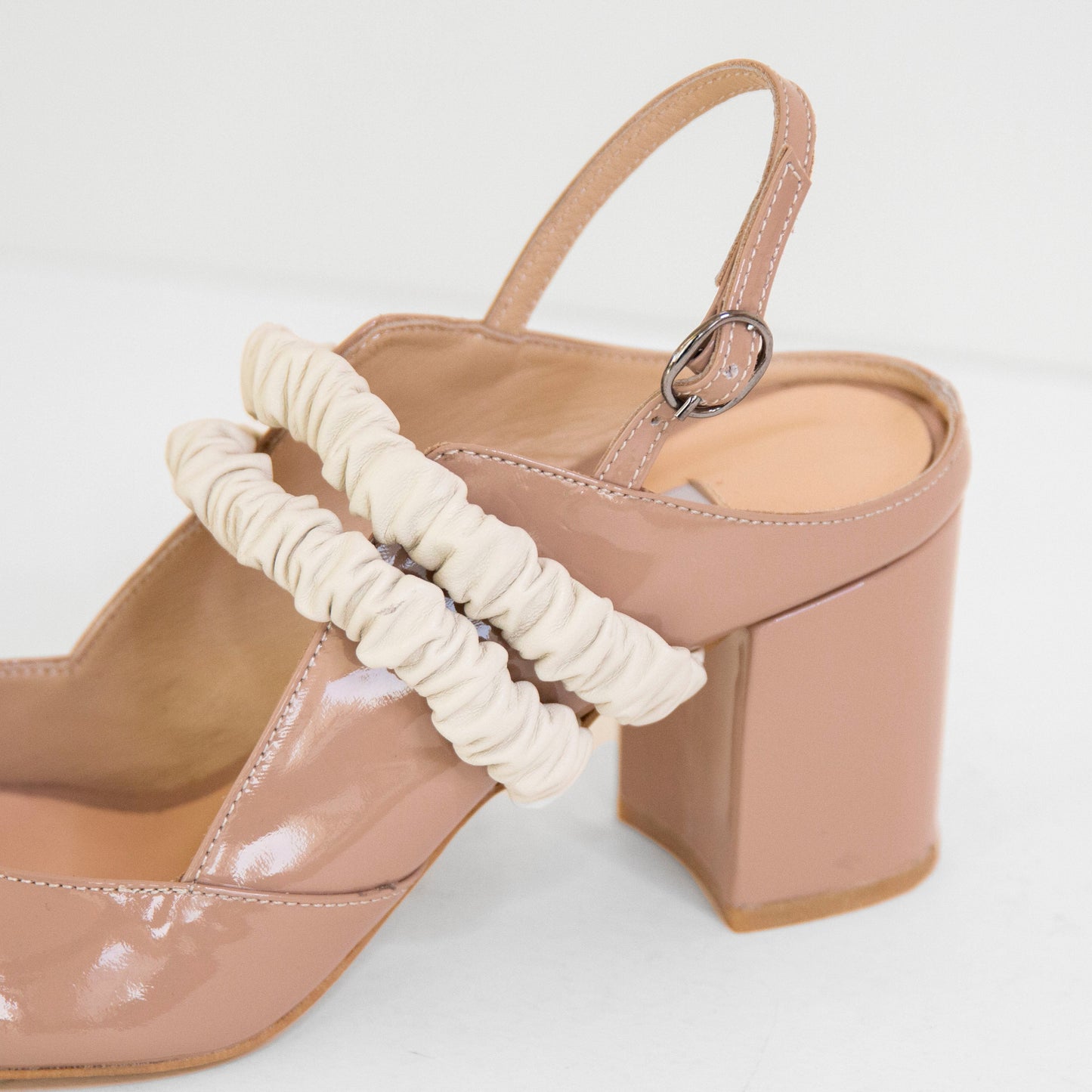 Riman beige heel