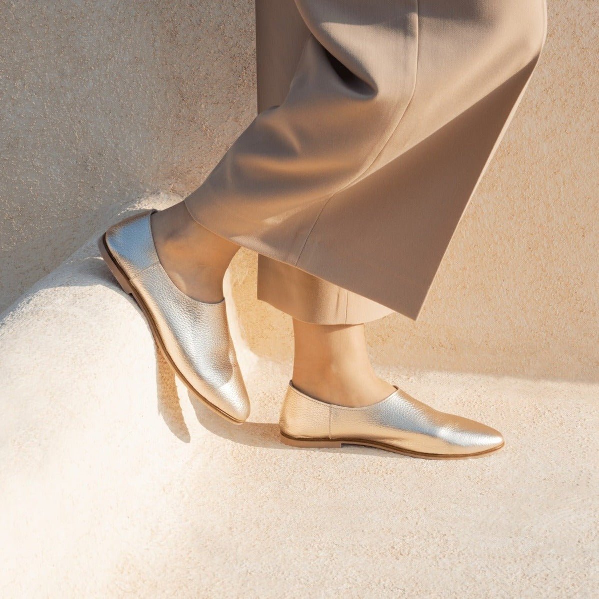Adeela gold loafer - Loafers - THUNA
