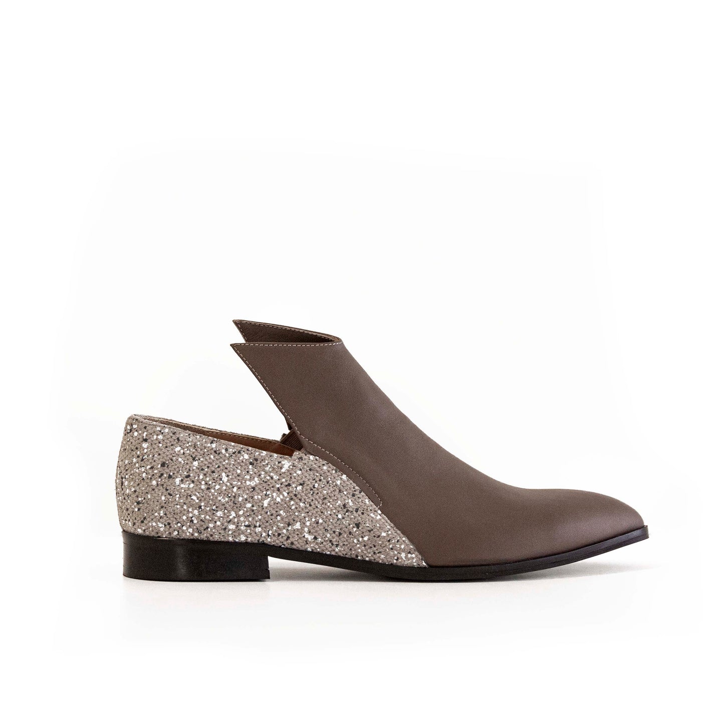 Sadeem grey boot