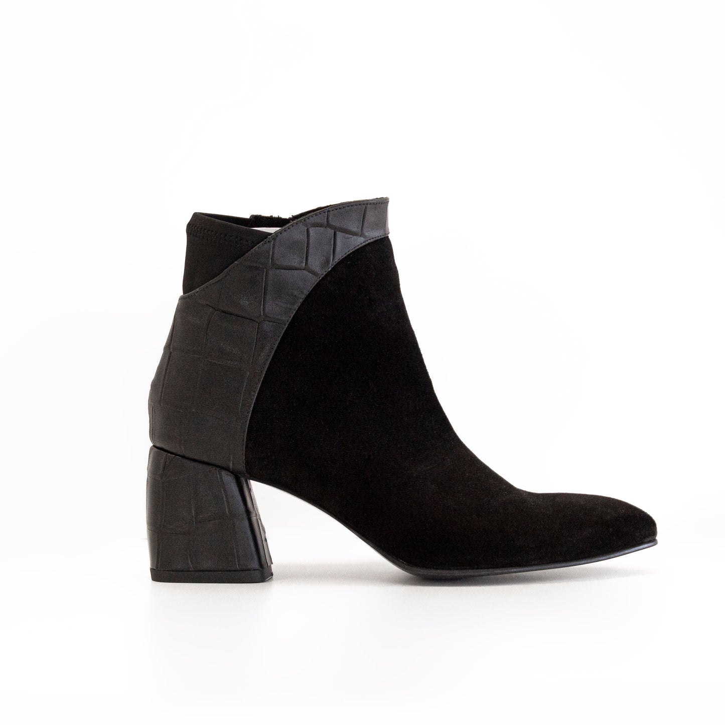 Talia black heel boot