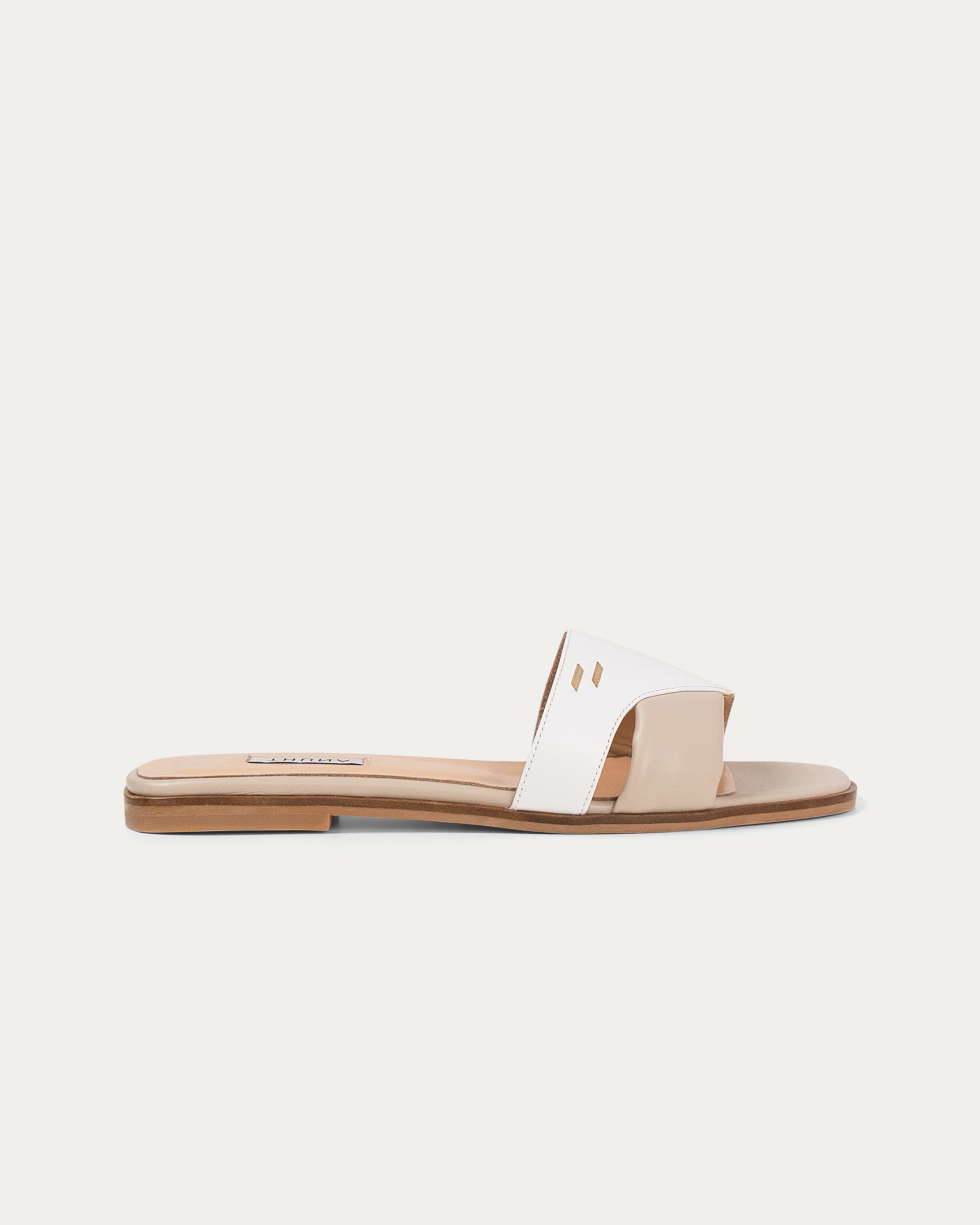 Jawana white beige slipper