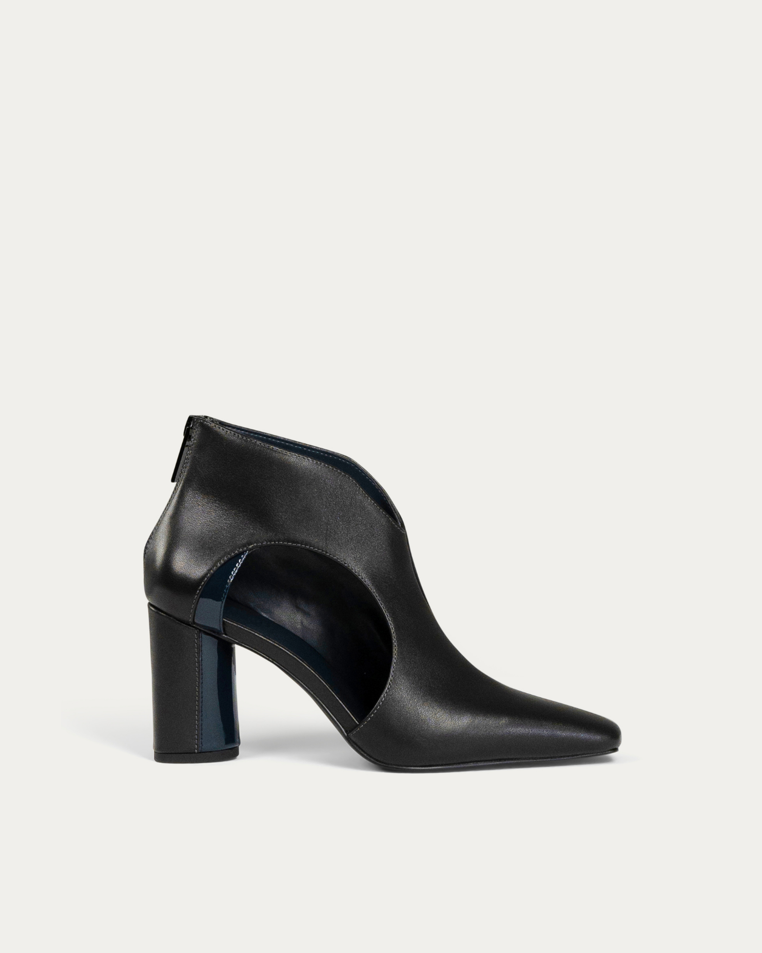 Mars black ankle boot