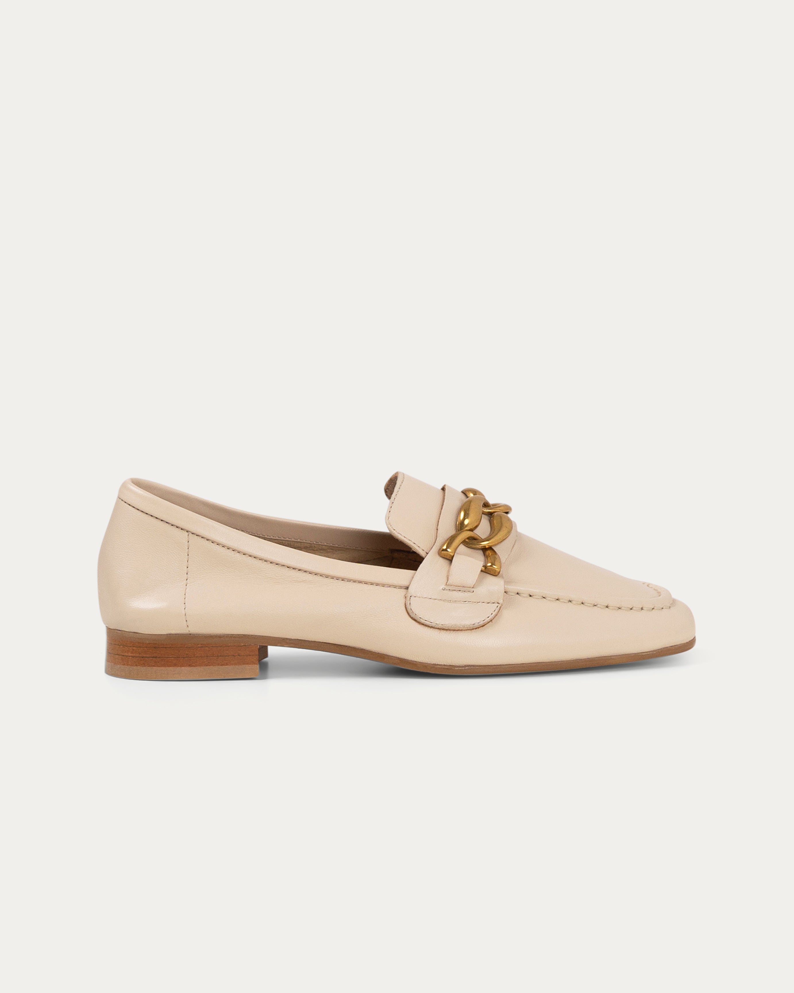 Rama cream loafer