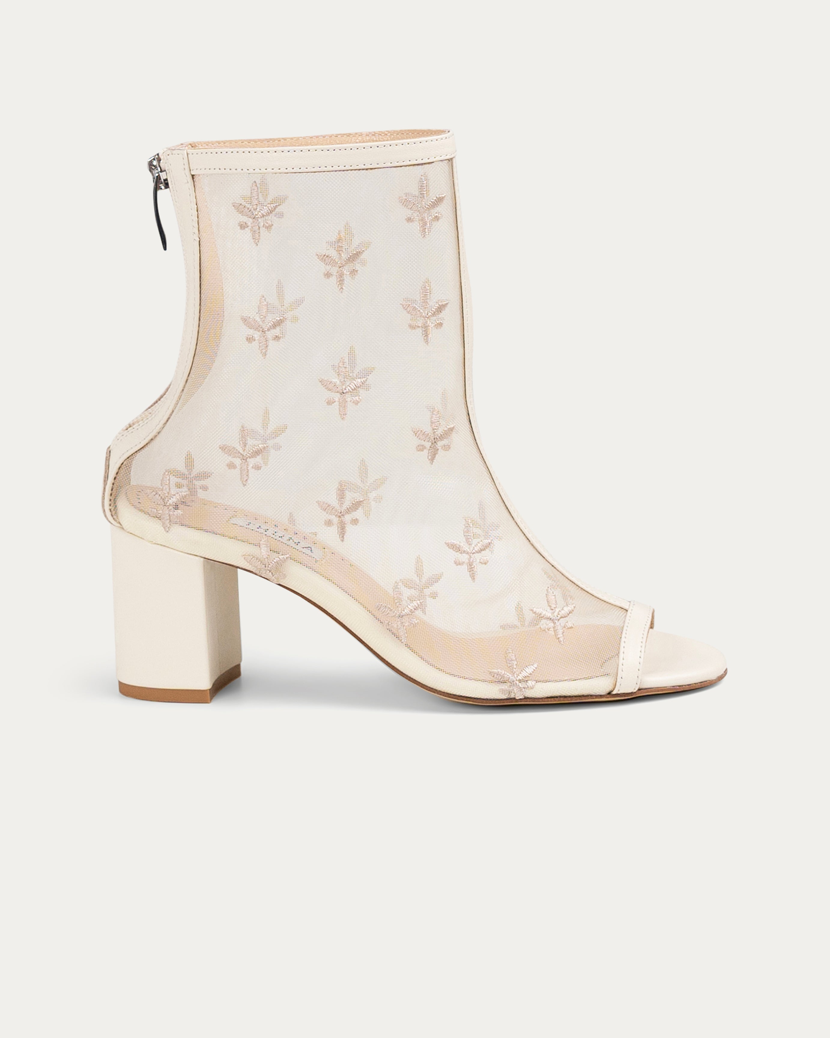 Veila cream heel