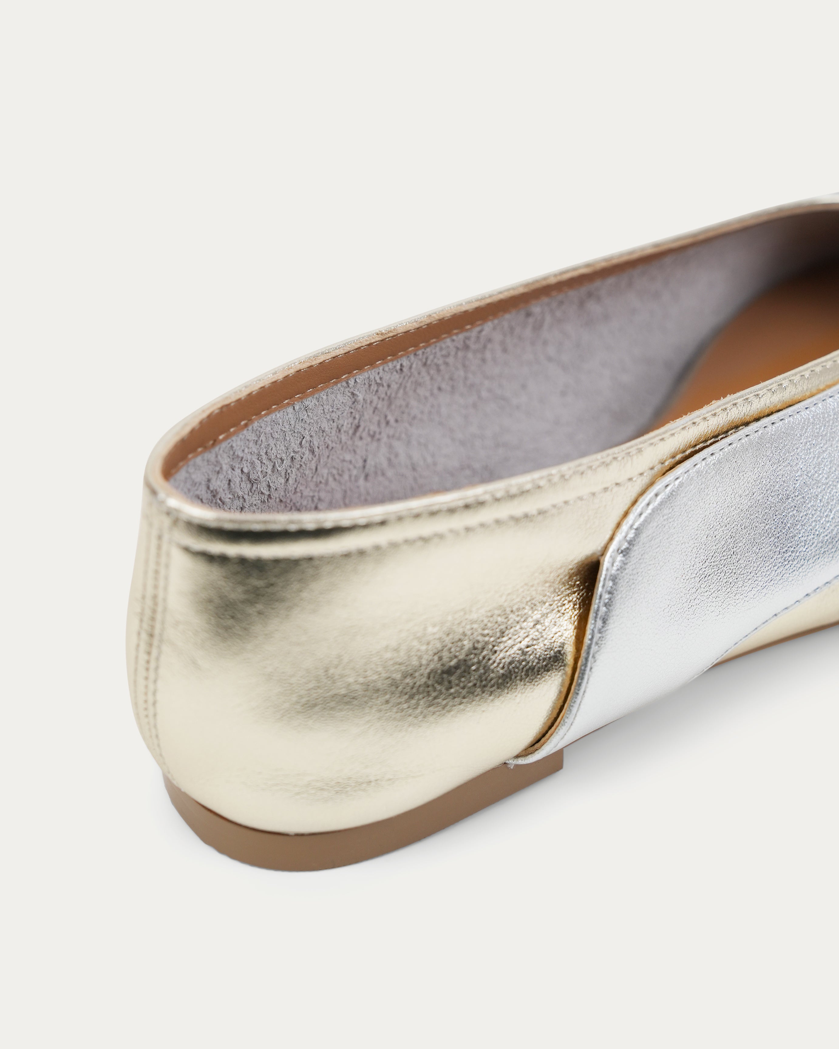 Gold and silver metallic flat shoe - Thuna luxury shoes - Kuwait Shoes - KSA Flat shoes 
