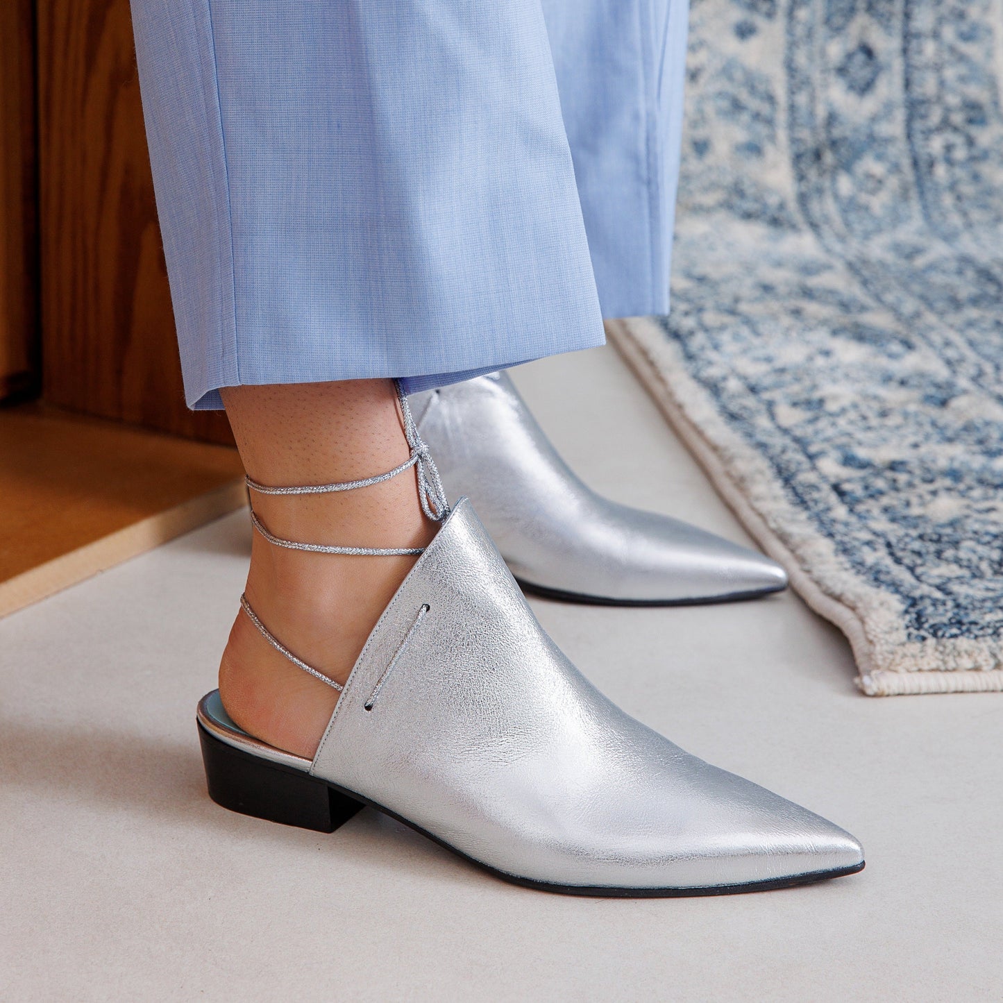 Nawa silver sandal - sandal- kuwait- ksa- shoes