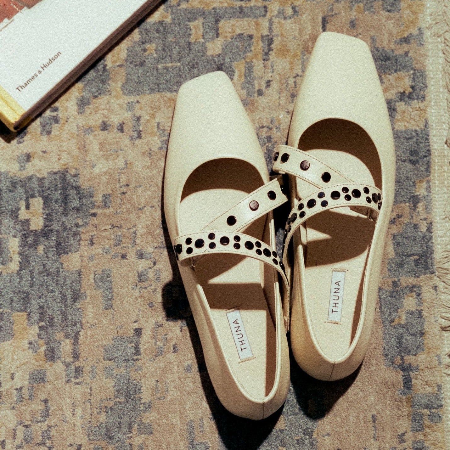 Nolia cream loafer - THUNA